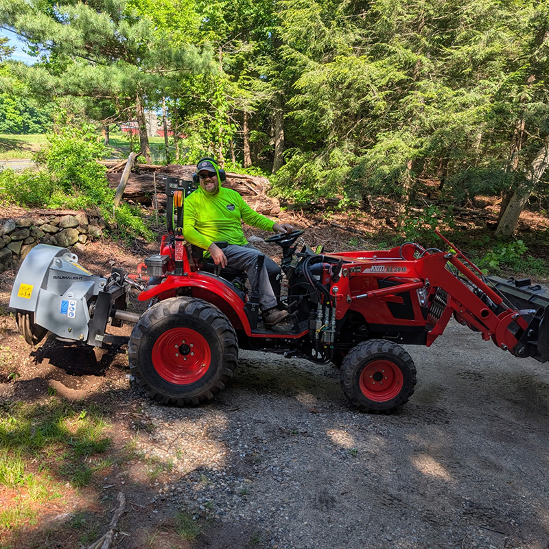 stump grinding machine