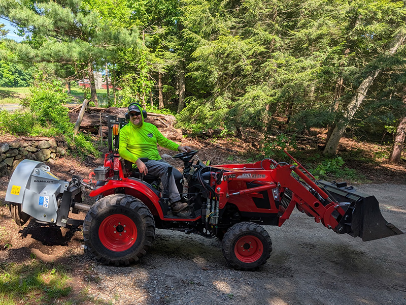stump grinding machine